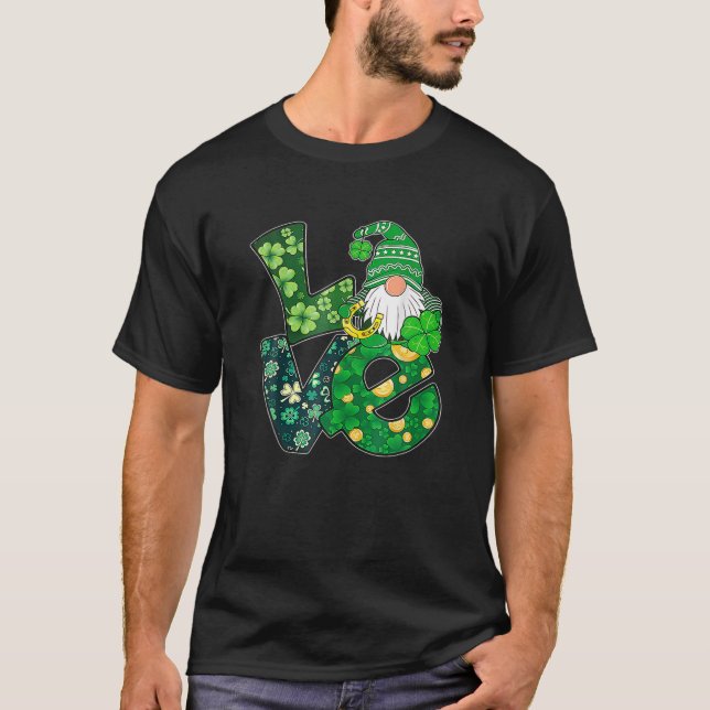 Gnome Love Funny St Patricks Day T-Shirt (Front)