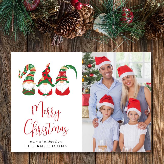 Gnomes Joyeux Noël Photo Carte de vacances (Christmas gnomes bring joy, laughter, and a touch of magic to your holiday season cards and gifts)