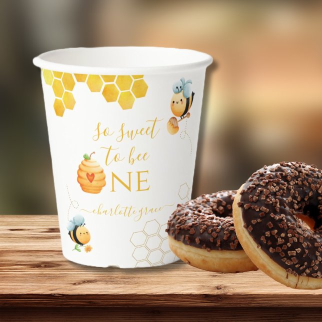 Gobelets En Papier Alors Doux D'Être Une Abeille Anniversaire (Créateur téléchargé)