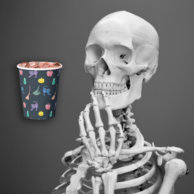 Gobelets En Papier Conception avec des personnages d'Halloween amusan (Design with fun Halloween characters Paper Cups)