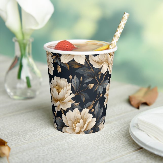 Gobelets En Papier Crème Floral Peony Moderne Élégant (Insitu)
