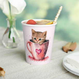 Gobelets En Papier Cute Kitten dans un Teacup avec les coeurs
