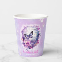 Dans son Anniversaire Coupe de papier de fête d'an