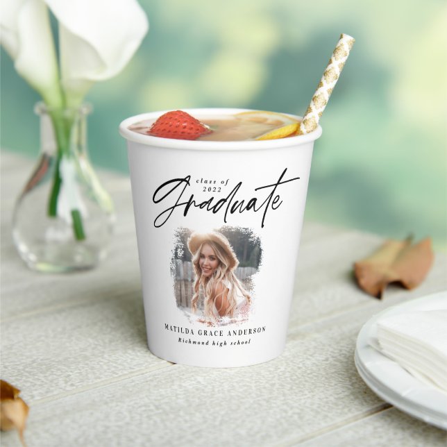 Gobelets En Papier Écriture noire moderne photo élégante graduation (Insitu)