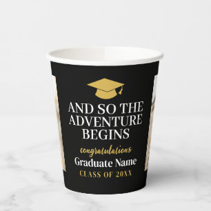 Gobelets En Papier Et Donc Aventure Attend Moderne Graduation 2 Photo