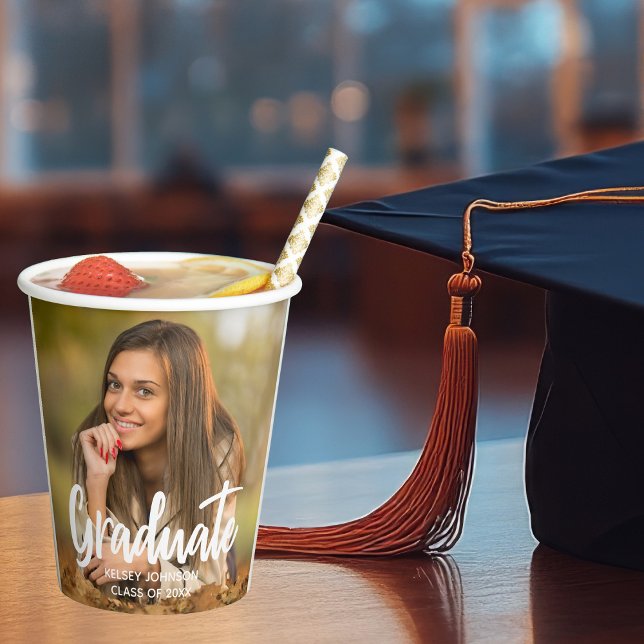 Gobelets En Papier Graduate Photo Bold Script Custom Graduate Party (Créateur téléchargé)