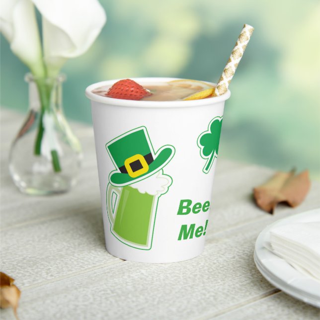 Gobelets En Papier Green Irish Beer Me St Patrick's Day (Insitu)