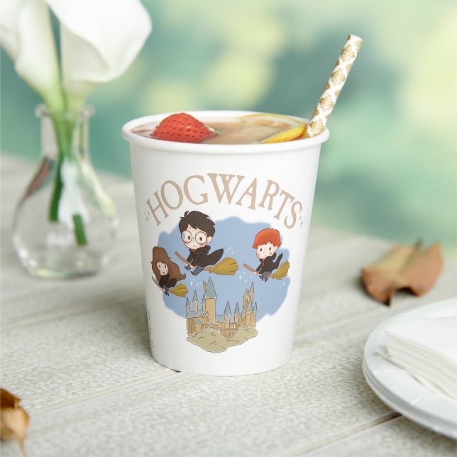 Gobelets En Papier HARRY POTTER™, Hermione et Ron survolent HOGWARTS™ (Insitu)