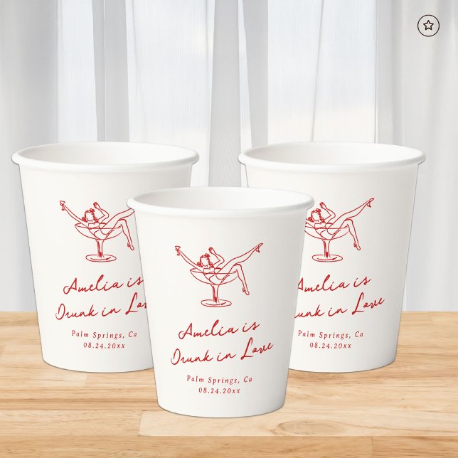Gobelets En Papier Main Whimsical tiré Bachelorette rouge (Créateur téléchargé)