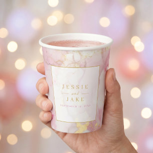 Gobelets En Papier Mariage au marbre rose et or