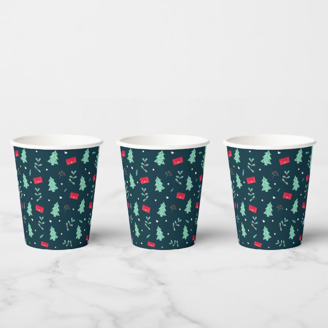 Gobelets En Papier pattern, trees et holly, (Multi)