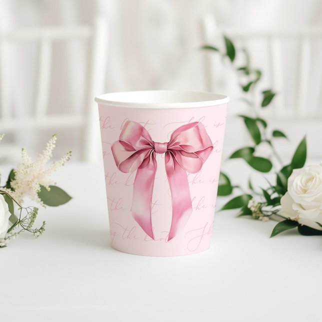 Gobelets En Papier Pink Bow C'est un Baby shower fille (Créateur téléchargé)