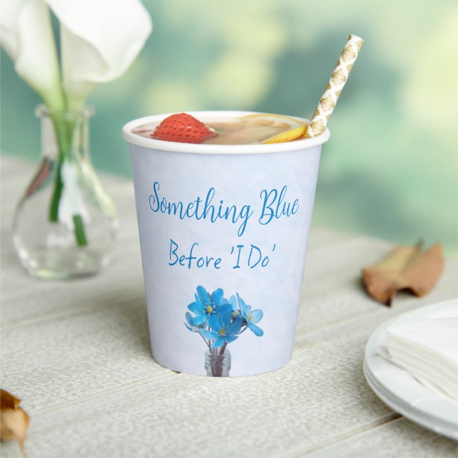 Gobelets En Papier Quelque chose de bleu avant de faire Fête des mari (Insitu)
