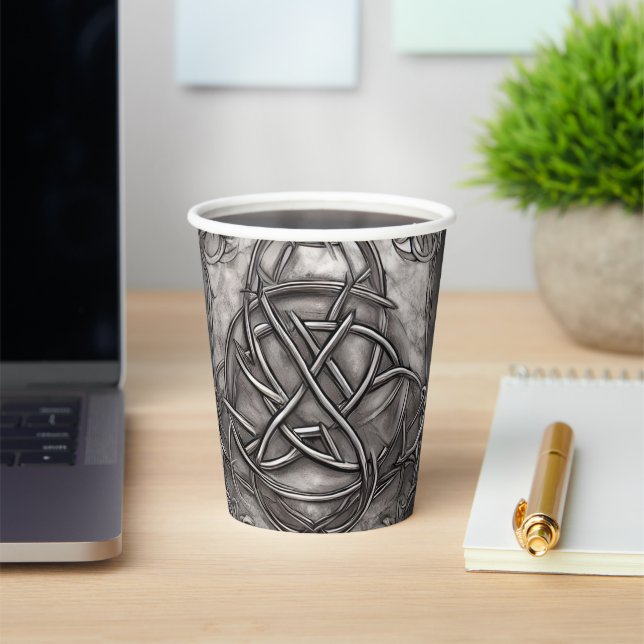 Gobelets En Papier Triquetra Trinity Knot Silvery Pewter Faux Metal (Insitu)