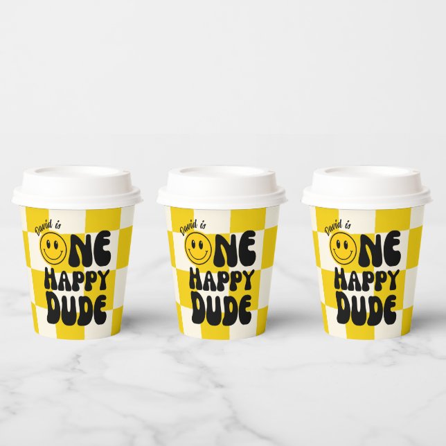 Gobelets En Papier Un joyeux mec à visage joyeux garçon 1er anniversa (Multi)