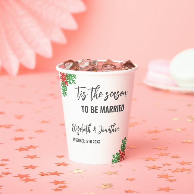 Gobelets En Papier Voici Le Mariage De Noël De La Saison (Insitu)