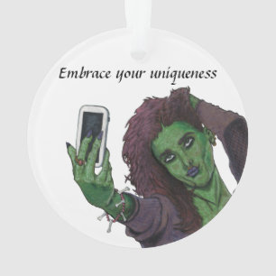 Goblin Girl Selfie Imaginaire Art Acrylique Orneme