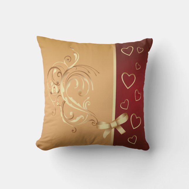 Gold and Cranberry Hearts American MoJo Coussin (Recto)