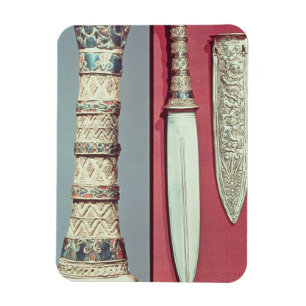Gold dagger and sheath, Tutankhamun treasure, c.13 Magnet