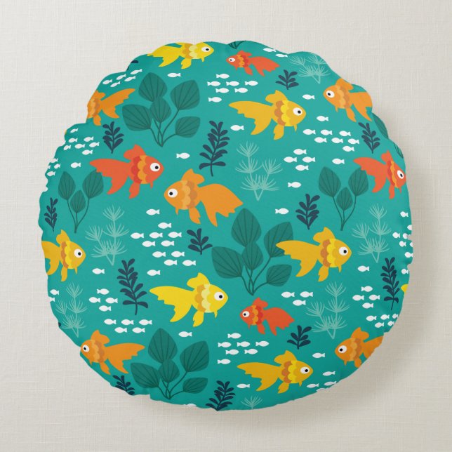Gold Fish in Aquarium Round Pillow (Front)