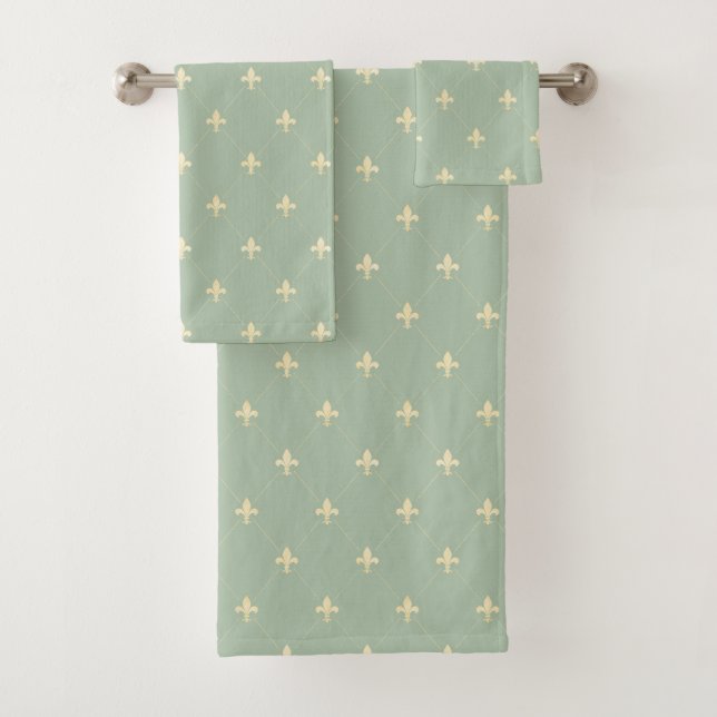 Gold Fleur-de-Lis Green Bath Towel Set (Insitu)