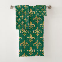 Gold fleur-de-lis seamless pattern on green