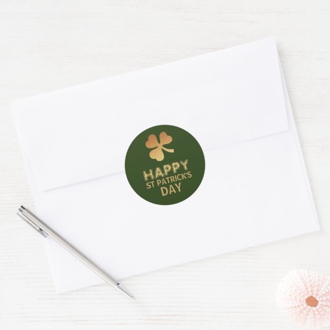 Gold Foil Shamrock, St Patrick's Day Classic Round Sticker (Envelope)