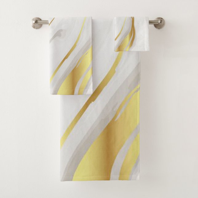 Gold Marble Swirl Towel Set (Insitu)