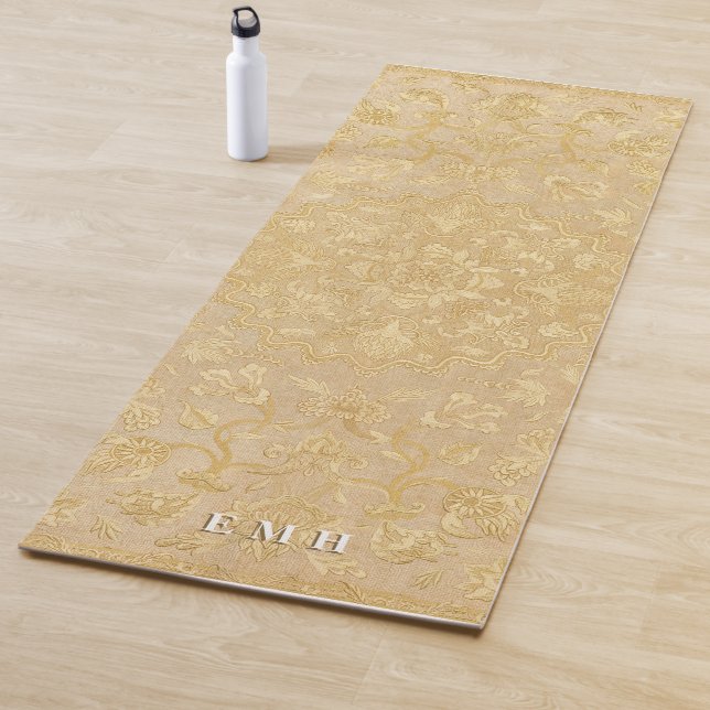 Gold Medallion Personalized Gold Stripe Yoga Mat (In Situ)
