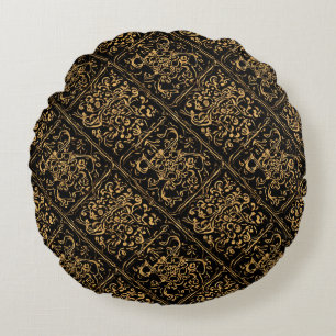 Gold Ornamental Baroque Pattern On Black Round Pillow