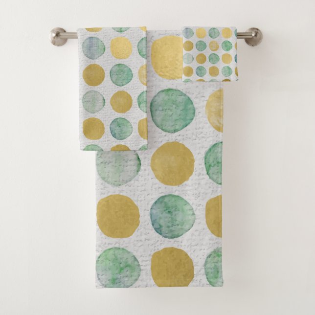 Gold Polka Dots Bath Towel Set (Insitu)
