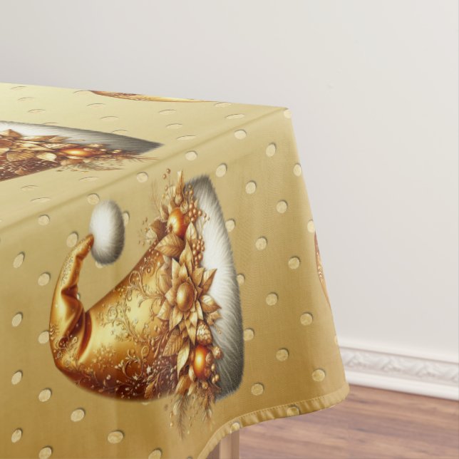 Gold Santa Hat Holiday Nappe (In Situ)