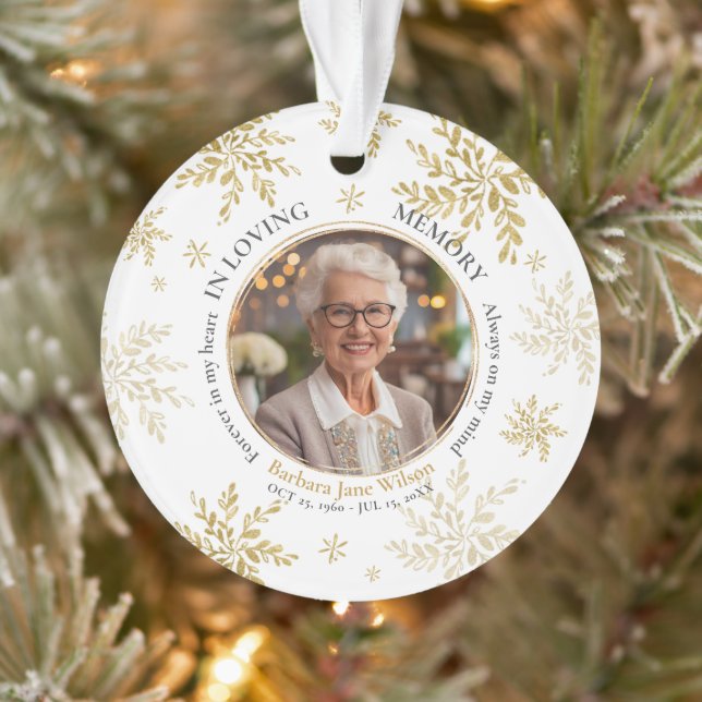 Gold Snowflakes In Loving Memory Memorial Keepsake Ornament (Tree)