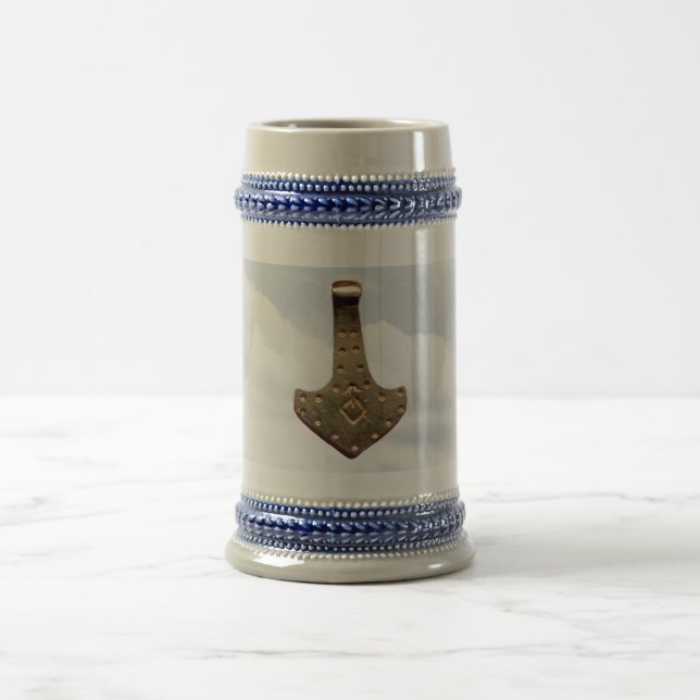 Gold Thor Hamme stein (Center)