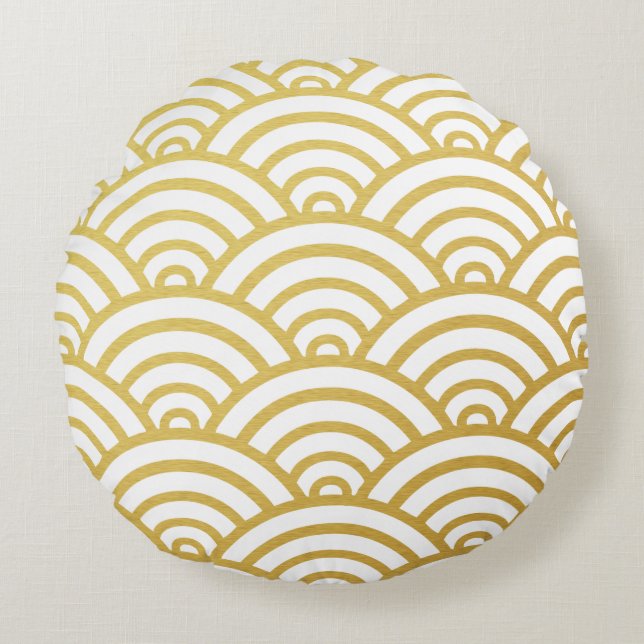 Gold & White Scallop Pattern Round Pillow (Front)