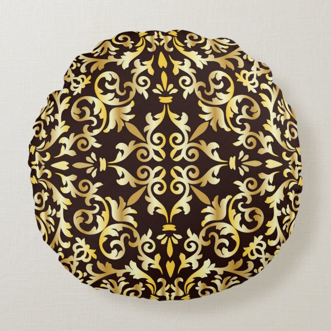 Golden Baroque Black Seamless Pattern Round Pillow (Front)