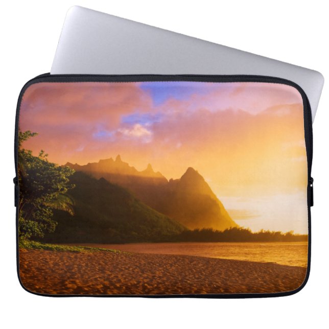 Golden beach sunset, Hawaii Laptop Sleeve (Front)