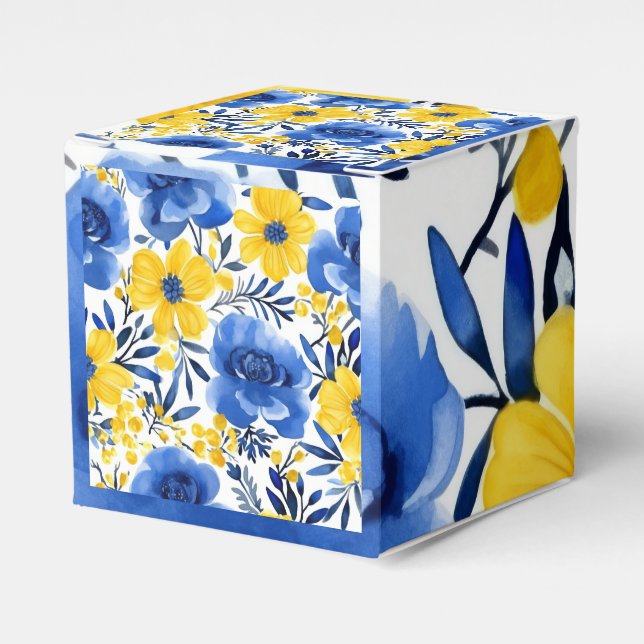 Golden Bloom Gift Cube Favor Box (Front Side)