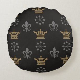 Golden Crowns On Black Wallpaper, seamless pattern Round Pillow