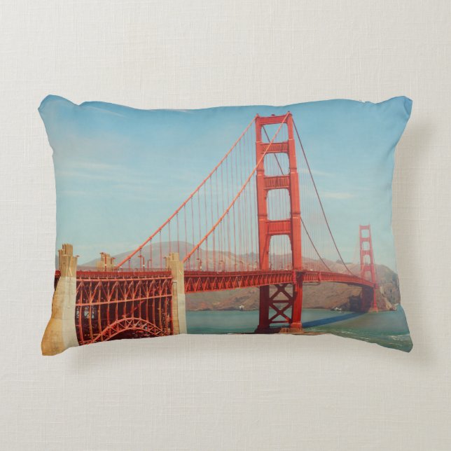 Golden gate bridge accent pillow (Front)