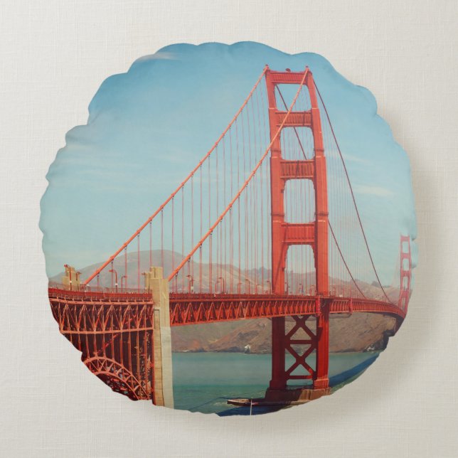 Golden gate bridge round pillow (Front)