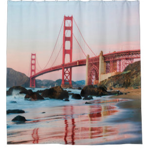 Golden gate bridge throw pillow