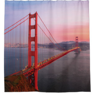 Golden gate bridge throw pillow