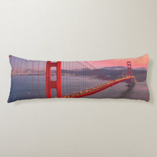 Golden gate bridge throw pillow