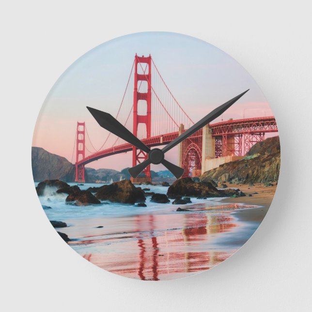 Golden gate bridge throw pillow round clock (Front)
