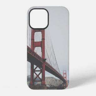 GOLDEN GATE BRIDGE UNDER BLUE SKY AT DAYTIME iPhone 12 CASE
