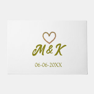 Golden heart wedding couple name letter modern doormat