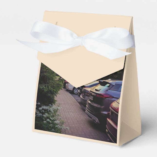 Golden Hour Cityscape Favour Box – Customizable (Front Side)