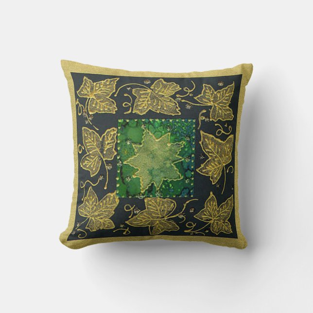 Golden leafs throw pillow (Front)