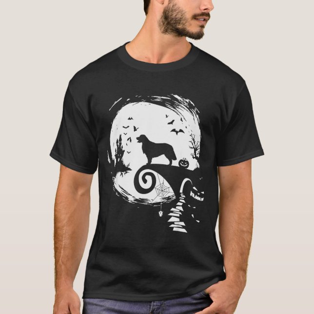 Golden Retriever And Moon Halloween Costume Dog Lo T-Shirt (Front)
